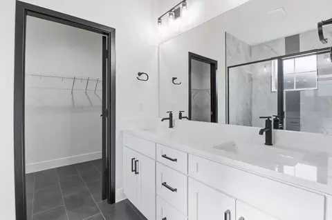 Bath - 3926 SW 133rd Loop, Ocala, FL 34473 photo 1 of 6