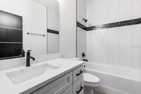 Bath - 3932 SW 133rd Loop, Ocala, FL 34473 photo 7 of 8