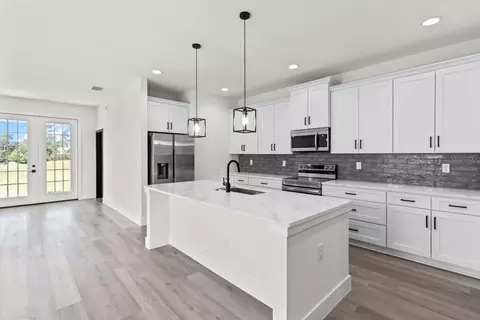 Kitchen - 3932 SW 133rd Loop, Ocala, FL 34473 photo 1 of 6