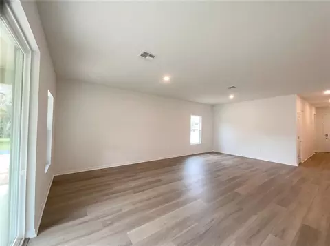 Living - 19641 SW 82nd Loop, Dunnellon, FL 34432 photo 3 of 5