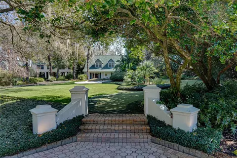 Exterior - 3515 Gallagher Rd, Dover, FL 33527 photo 3 of 37