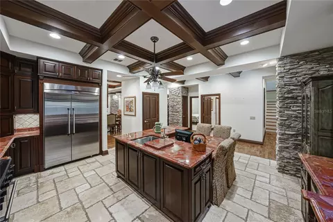 Kitchen - 3515 Gallagher Rd, Dover, FL 33527 photo 6 of 8