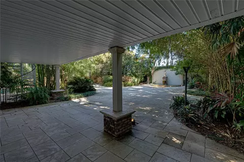 Exterior - 3515 Gallagher Rd, Dover, FL 33527 photo 13 of 37