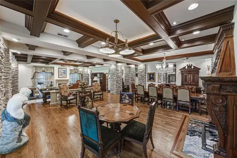 Dining - 3515 Gallagher Rd, Dover, FL 33527 photo 3 of 3