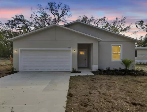 24534 Paul St, Sorrento, FL 32776