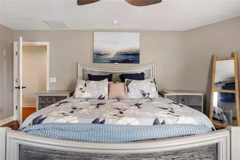 Bedroom - 6911 Beargrass Rd, Harmony, FL 34773 photo 4 of 6