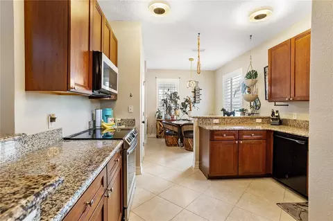 Kitchen - 6911 Beargrass Rd, Harmony, FL 34773 photo 1 of 4