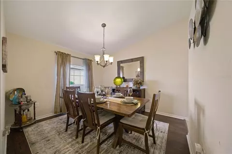 Dining - 6518 Crescent Loop, Winter Haven, FL 33884 photo 2 of 3