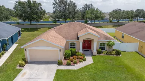 View/Area - 6518 Crescent Loop, Winter Haven, FL 33884 photo 2 of 7