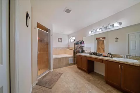 Bath - 6518 Crescent Loop, Winter Haven, FL 33884 photo 1 of 2