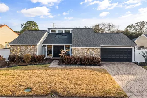 8830 S Shadow Bay Dr, Orlando, FL 32825