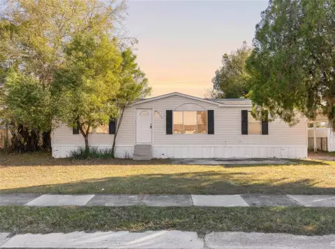 7482 Ranchero St, Orlando, FL 32822