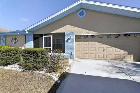 2121 Meadowlark Ln, Sun City Center, FL 33573