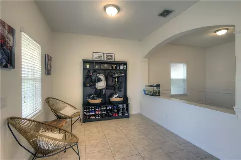 Entry Way - 1706 Leatherback Ln, Saint Cloud, FL 34771 photo 4 of 5