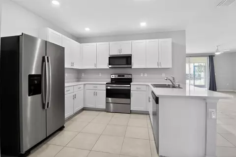 Kitchen - 25152 E Lenox Cir, Punta Gorda, FL 33950 photo 4 of 4