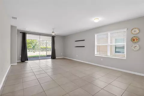 Living - 25152 E Lenox Cir, Punta Gorda, FL 33950 photo 4 of 6