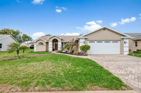 8353 Pavilion Dr, Hudson, FL 34667