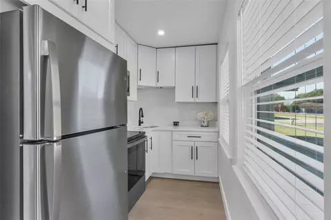Kitchen - 1432 10th St, Saint Cloud, FL 34769 photo 3 of 3