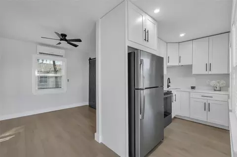 Entry Way - 1432 10th St, Saint Cloud, FL 34769 photo 1 of 3