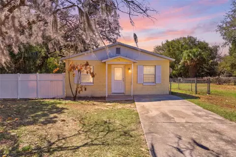 1314 Robie Ave, Mount Dora, FL 32757