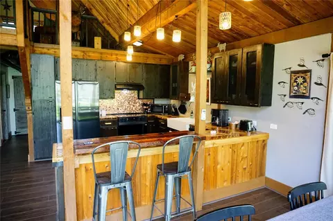 Kitchen - 6880 E Channel Dr, Hernando, FL 34442 photo 4 of 4