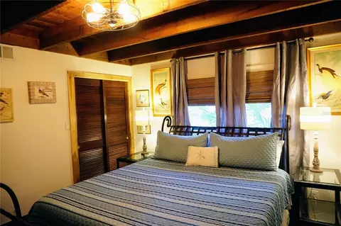 Bedroom - 6880 E Channel Dr, Hernando, FL 34442 photo 5 of 7