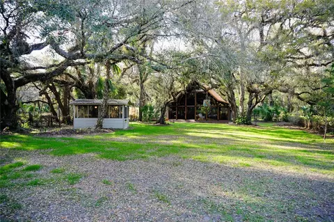 Exterior - 6880 E Channel Dr, Hernando, FL 34442 photo 11 of 15