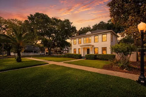 918 S Palmetto Ave, Sanford, FL 32771
