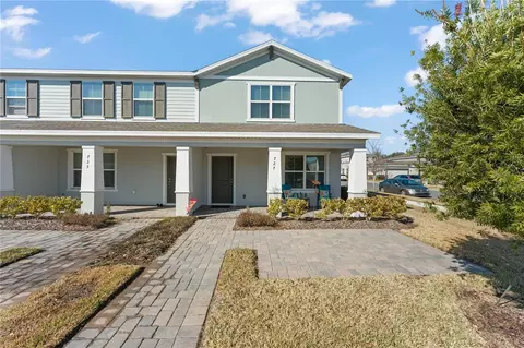 727 Costa Ln, Debary, FL 32713