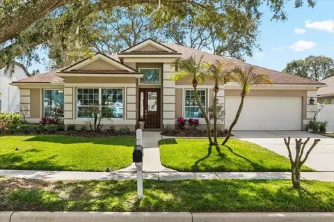 857 Kingsbridge Dr, Oviedo, FL 32765