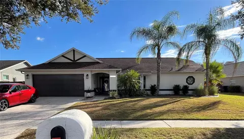 1407 Queensbury Ave, Valrico, FL 33596