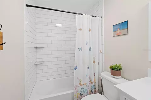 Bath - 3440 Hammock Rd, Mims, FL 32754 photo 5 of 5
