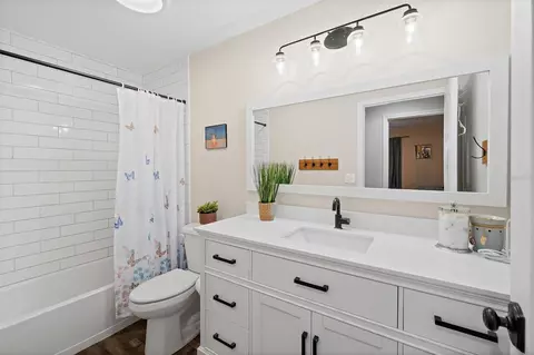 Bath - 3440 Hammock Rd, Mims, FL 32754 photo 4 of 5