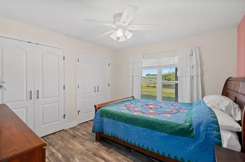 Bedroom - 3440 Hammock Rd, Mims, FL 32754 photo 2 of 4
