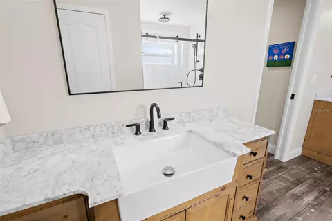 Bath - 3440 Hammock Rd, Mims, FL 32754 photo 3 of 5