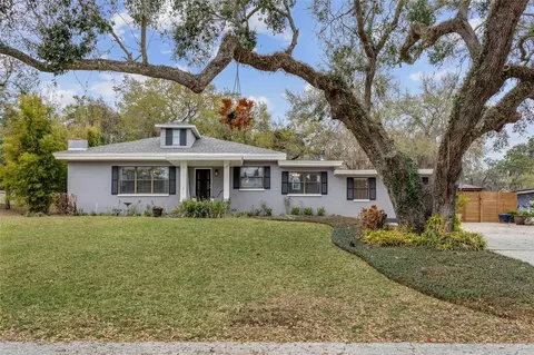 748 Oak Dr, Clermont, FL 34711