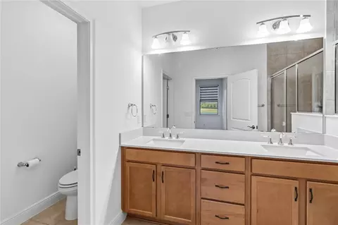 Bath - 3100 Crispin Cir, Harmony, FL 34773 photo 3 of 5
