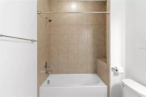 Bath - 3100 Crispin Cir, Harmony, FL 34773 photo 5 of 5