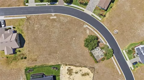 546 Adams View Ln, Auburndale, FL 33823