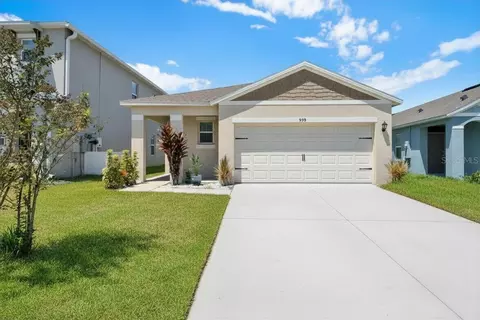 929 August Sky Dr, Deltona, FL 32738