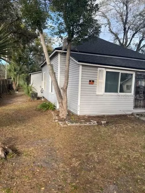 1002 Carolina Ave, Saint Cloud, FL 34769 photo 2