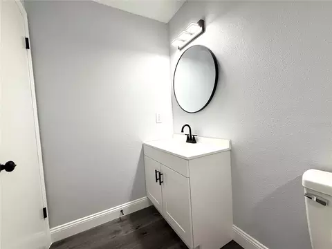 Bath - 2419 Liela Lee Ct, Ocoee, FL 34761 photo 3 of 5