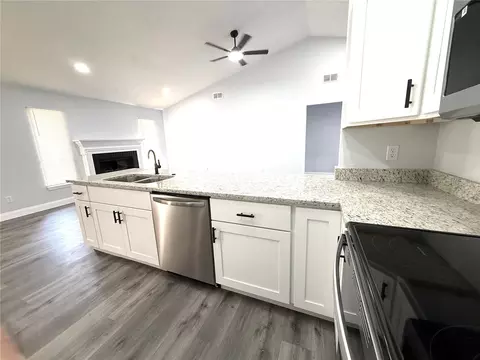 Kitchen - 2419 Liela Lee Ct, Ocoee, FL 34761 photo 1 of 5