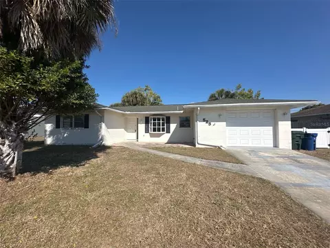 525 Glen Oak Rd, Venice, FL 34293