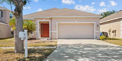 11915 Citrus Leaf Dr, Gibsonton, FL 33534
