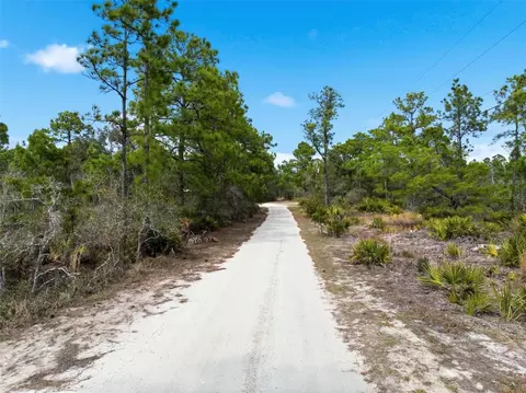 6705 Balsam Pl, Sebring, FL 33875 photo 9