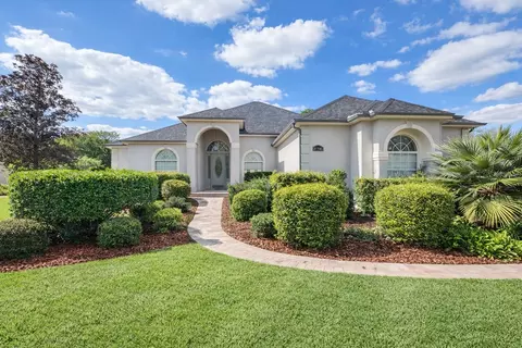 39545 Harbor Hills Blvd, Lady Lake, FL 32159