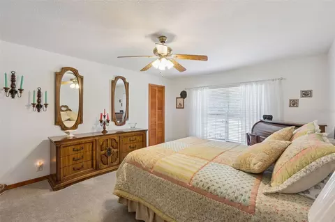 Bedroom - 41731 Dahlia St, Eustis, FL 32736 photo 4 of 9