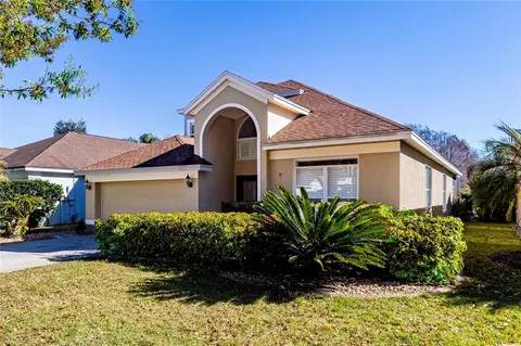 981 N Lake Claire Cir, Oviedo, FL 32765