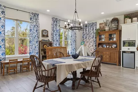 Dining - 37008 Forestdel Dr, Eustis, FL 32736 photo 2 of 3